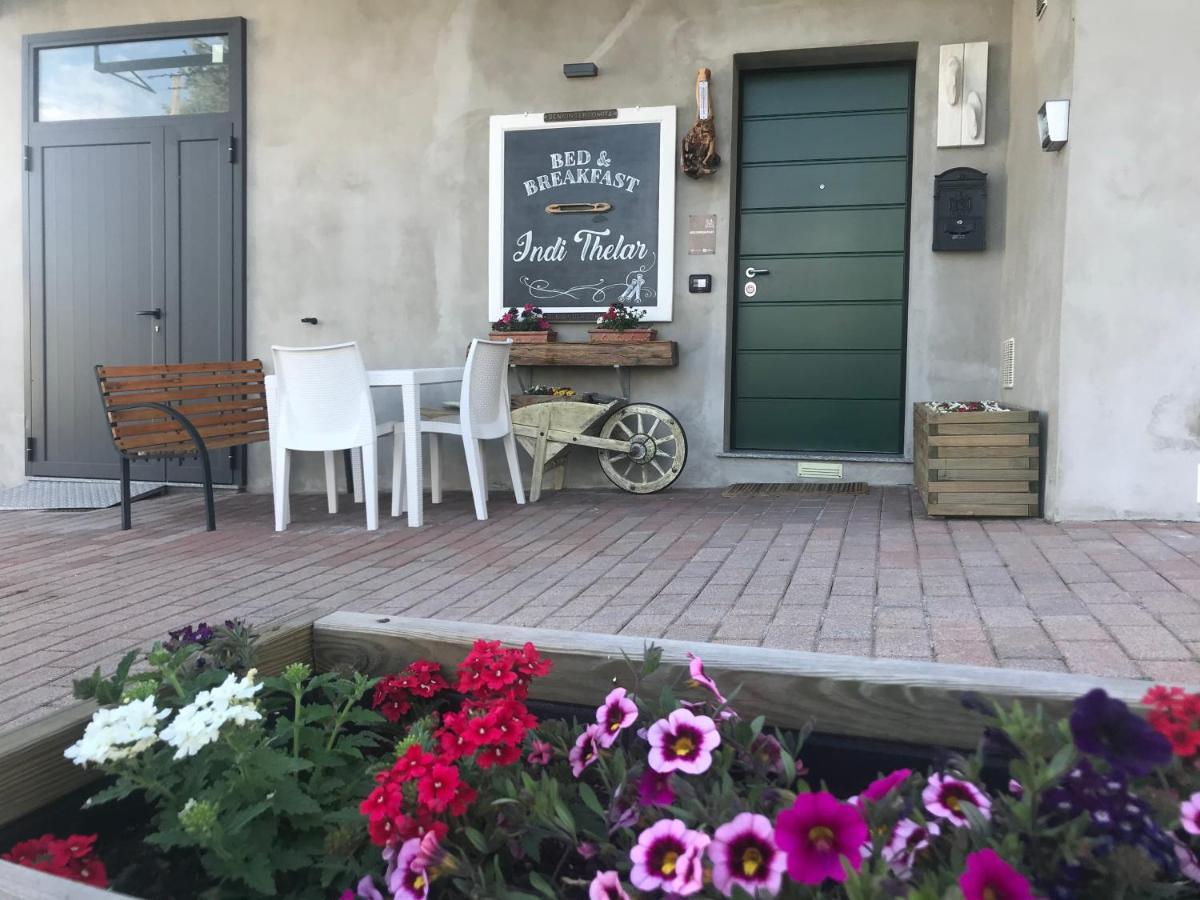 Bed & Breakfast Indi Thelar Villa Guardia Exterior foto